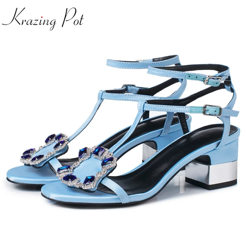 

Krazing Pot 2019 new arrival silk sheep suede solid color diamond crystal buckle big size lady superstar streetwear sandals L05