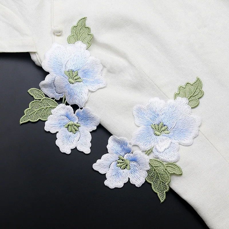 Sew on & iron on embroidery patches embroidered flower pair-blue 