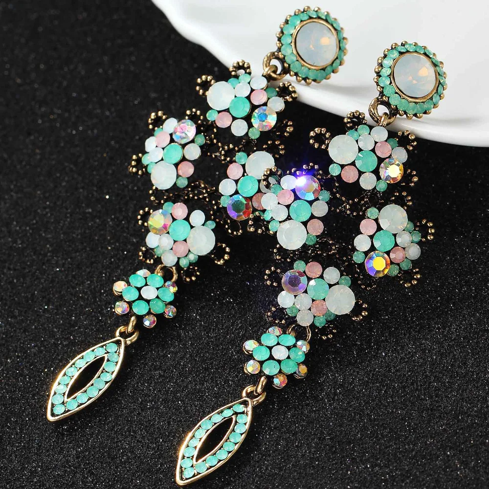 

Green White Pink Opalescence Glass Earring Women's Fashion Earrings New arrival brand sweet metal with gems stud for women girls
