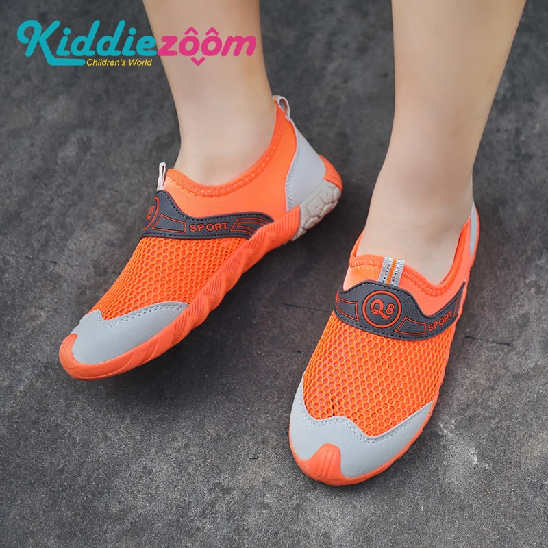 Детские сандалии новые летние модные детские тапочки для мальчиков и девочек Нескользящая пляжная обувь сетчатые повседневные кроссовки