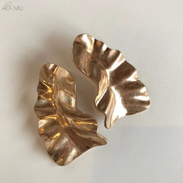 AOMU-Modern-Minimalist-Gold-Color-Oversized-Matte-Metal-Leaf-Stud-Earrings-for-Women-Simple-Geometrical-Ear.jpg_640x640