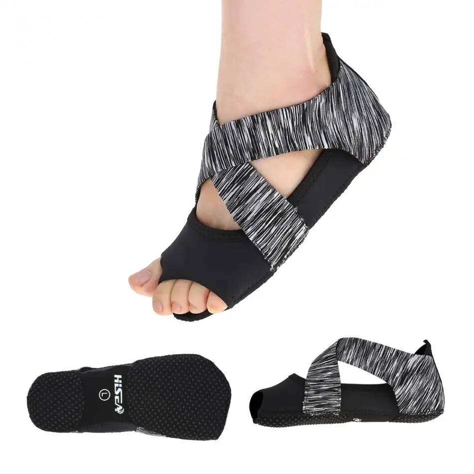 Профессиональный Для женщин половина носок не скользят Фитнес танец Пилатес носки модная одежда для девочек крытый йоги Эластичный