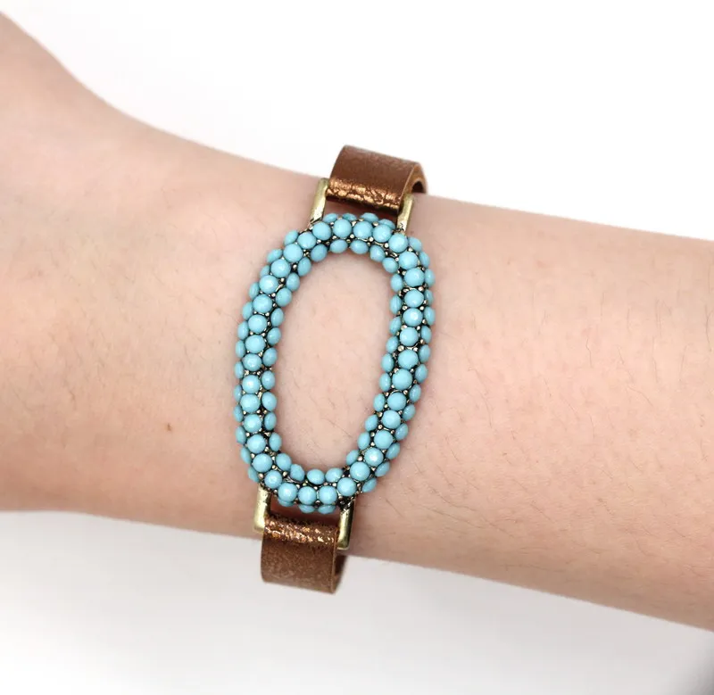 

3D Oval Pave Resin Stone Charm Bracelets for Women