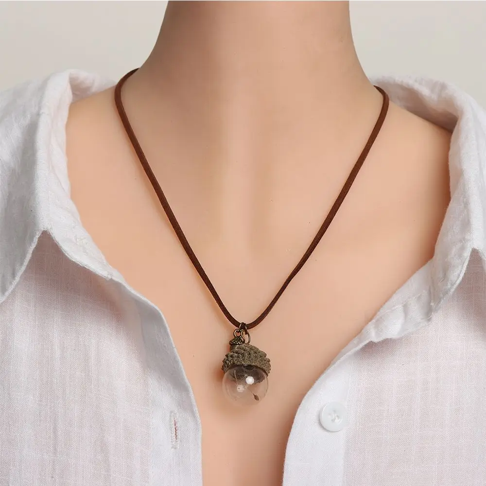 

Explosive Personality Acorns Acorns Shells Pinnacles Dandelion Necklaces Retro Fleece Bohemian Fans Female Necklaces Jewelry