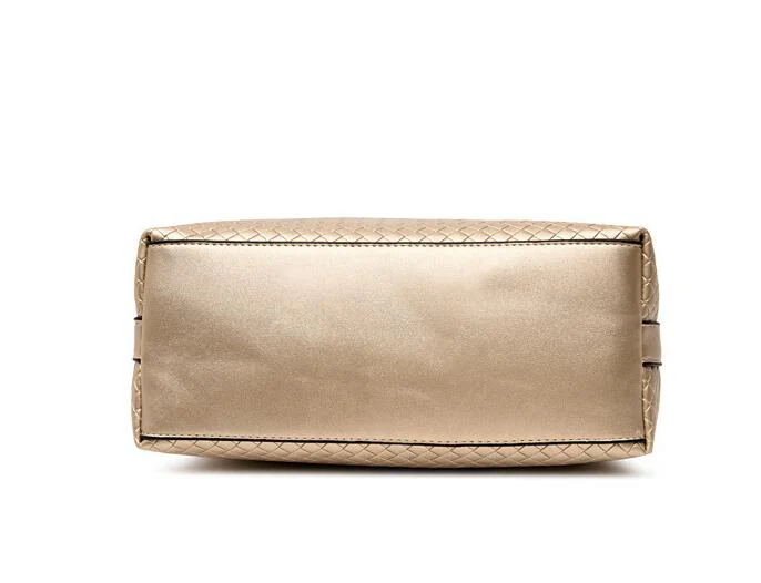 Vanessas long sleeve pullovers female fashion chic v-neck loose floral embroidered shirt Vanessas long sleeve pullovers female fashion chic v-neck loose floral embroidered shirt