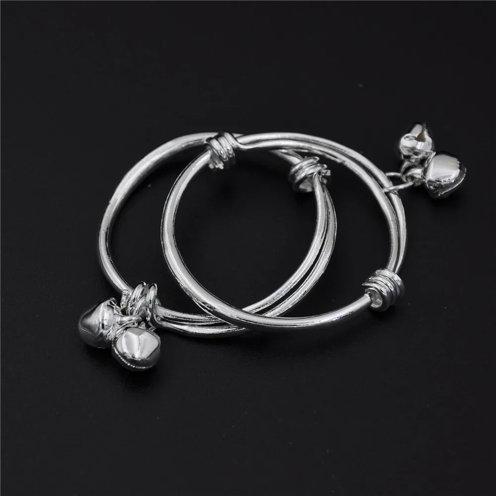 2pcs New Baby Kids Bell Bracelet Newborn Plated Silver Bracelet Birthday Party Gift