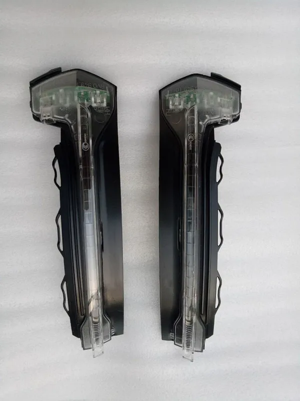 Pair Left and Right Front Turn Signal Light Side Wing Mirror Indicator