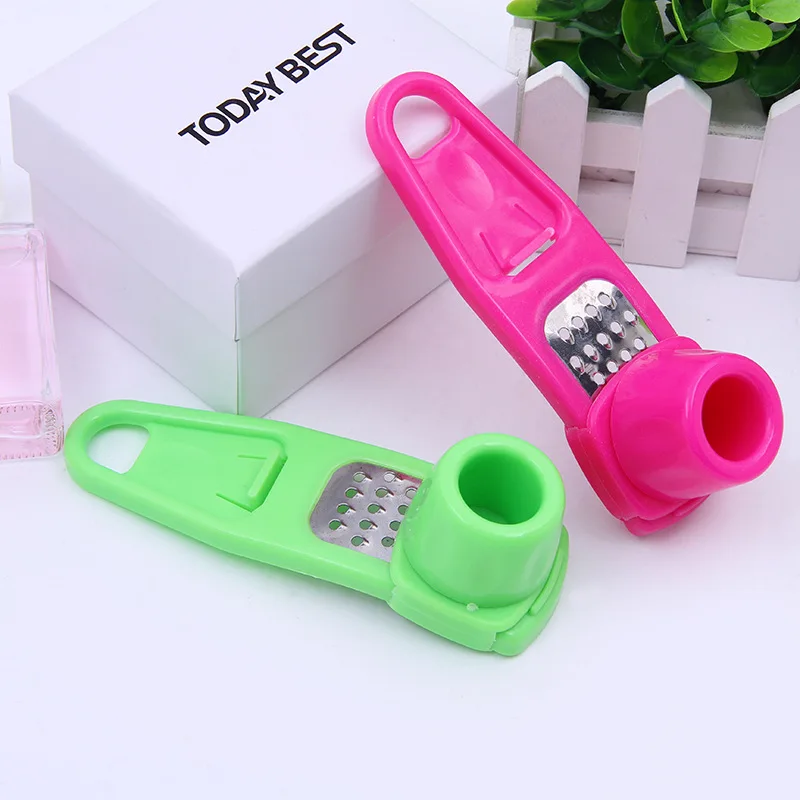 BBQ 2pcs Multifunction Stainless and Plastic Garlic Press Ginger Grinding Grater Garlic Crusher