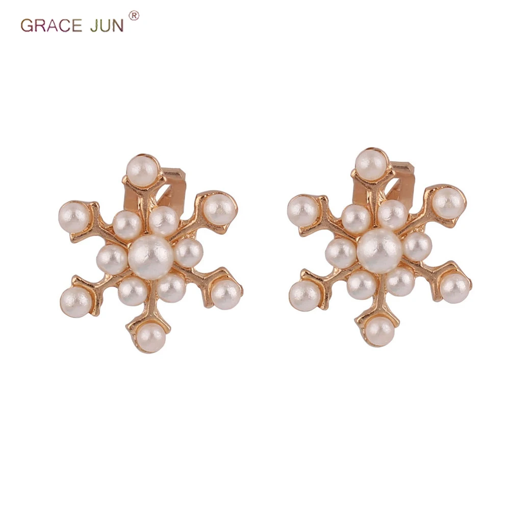 

GRACE JUN Hot Sale Clip on Earrings No Pierced Fashion Small Faux Pearl Gold Color Snowflake Ear Cuff Earrings Christmas Gift