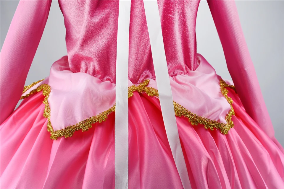 {313FC028-6485-5DF3-09DB-E7CD33880D66}