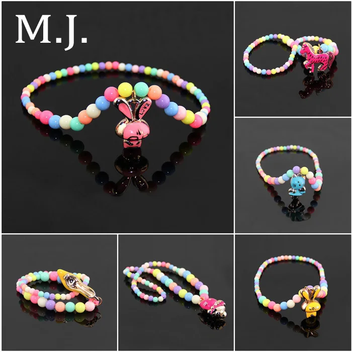 

Fashion New 2015 Candy Colors Rabit Pendant Girls Beads Necklace Choker Colorful Bead Horse Necklace For Girl Costume Jewelry