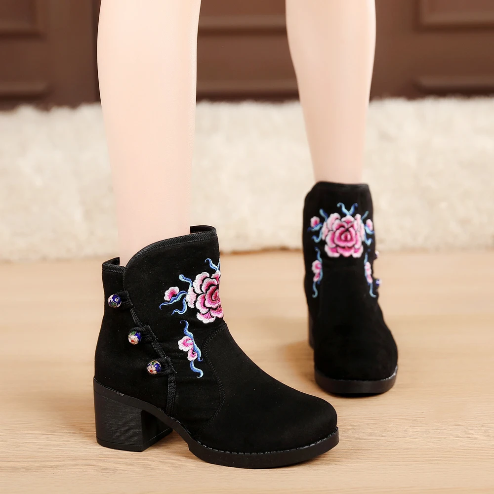 Винтажные женские зимние ботинки черного цвета с вышивкой в этническом китайском стиле; botas femininas De Inverno; женская обувь на резиновой подошве на толстом каблуке - Цвет: 5style