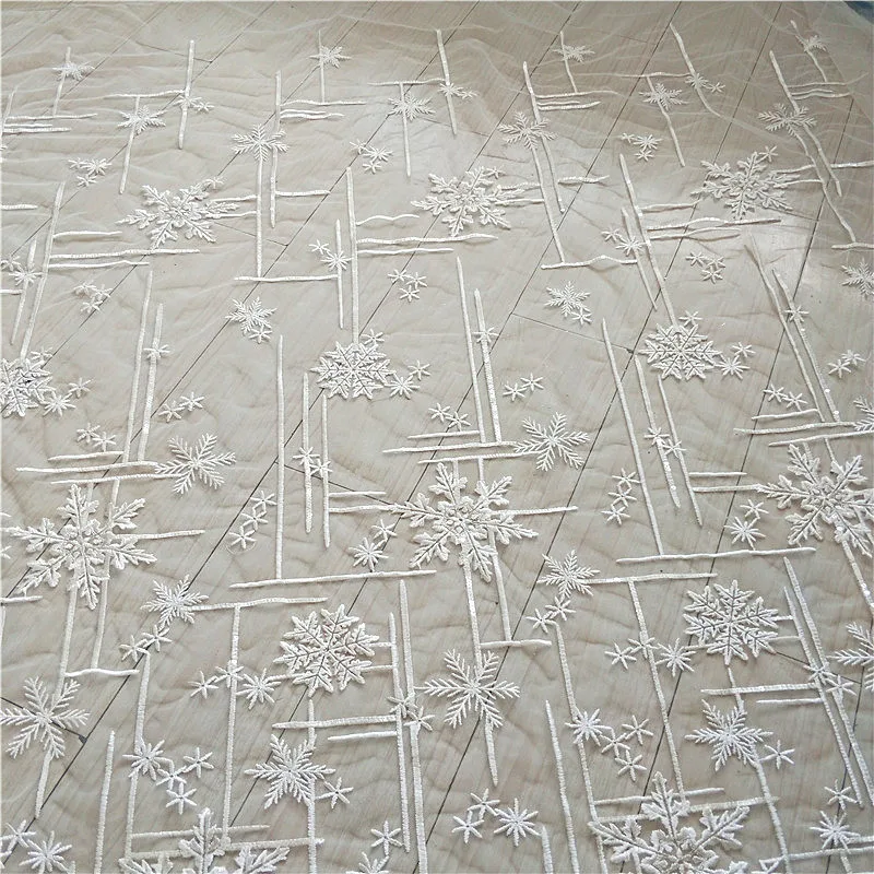 New White Snowflake Sequins Yarn Lace Fabric 3d Beaded Embroidered