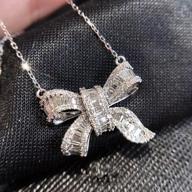 

Fashion T Zircon Crystal Bowknot Collar Necklace Gold Simple Elegant Luxury Sweetie Chain Women Wedding Jewelry