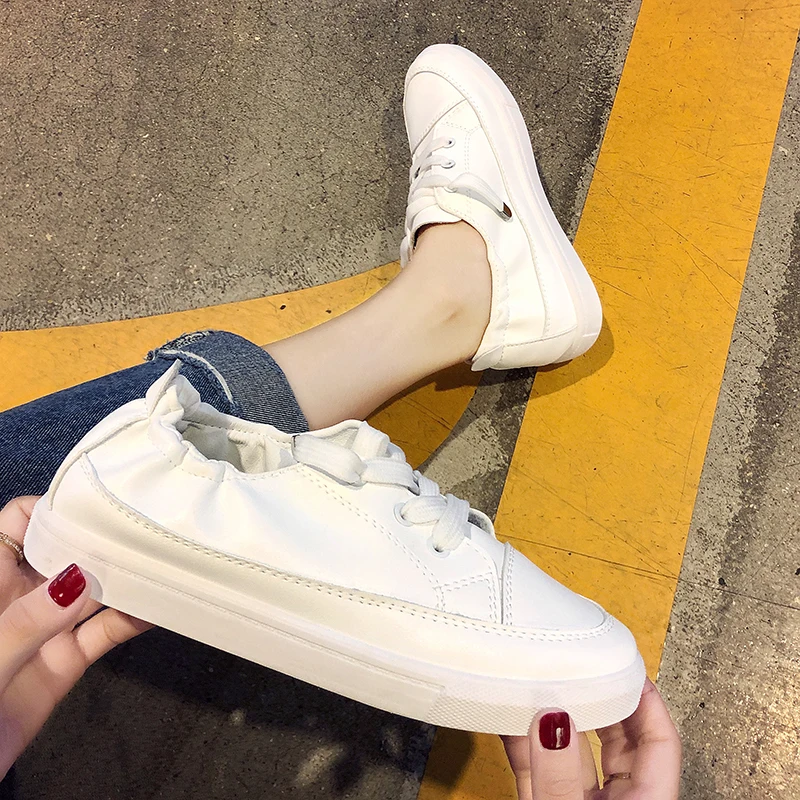 New Women Casual White Shoes Soft Leather Comfortable Shoes Women Soild Spring and Autumn Solid Slip on Flats