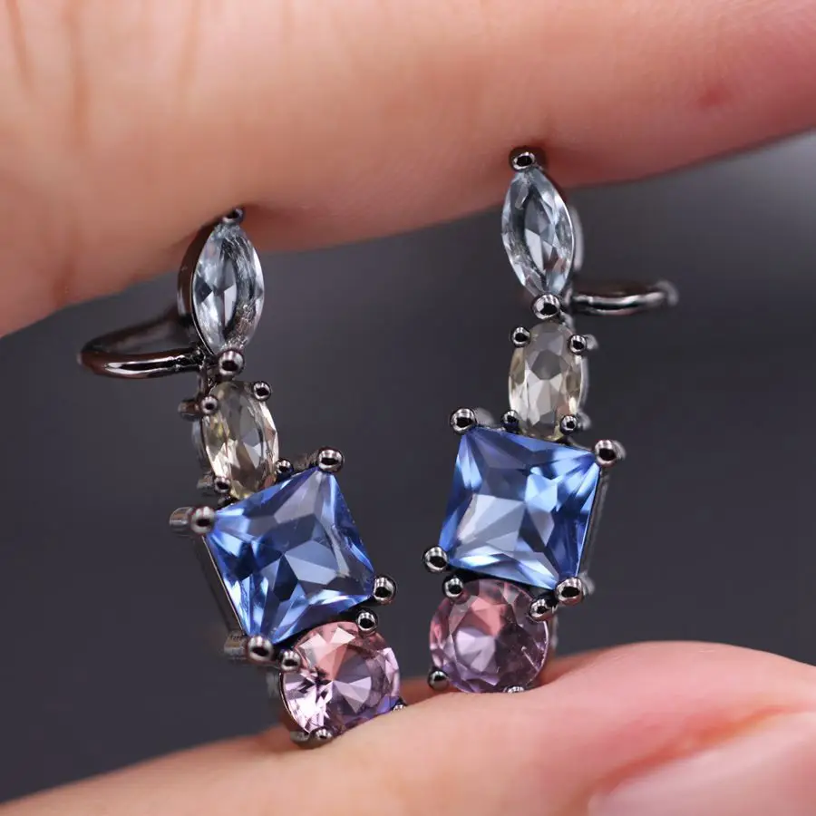 

Colorful Cubic Zirconia Stud Earring For Women Fashion Shiny Multi Color Stone Black Gold Color Stud Earrings For Party Jewelry