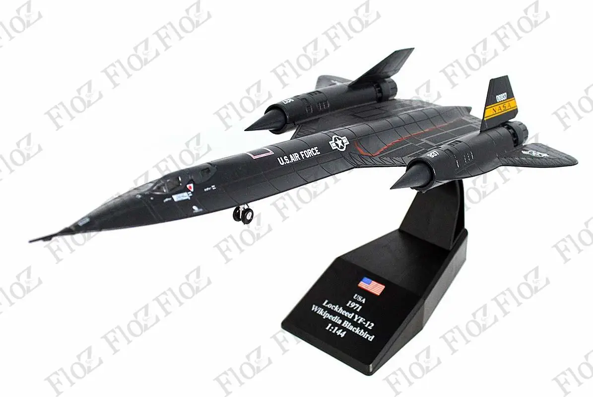 Lockheed YF-12 Тест led для SR-71 Blackbird литье под давлением 1/144 модель самолета |