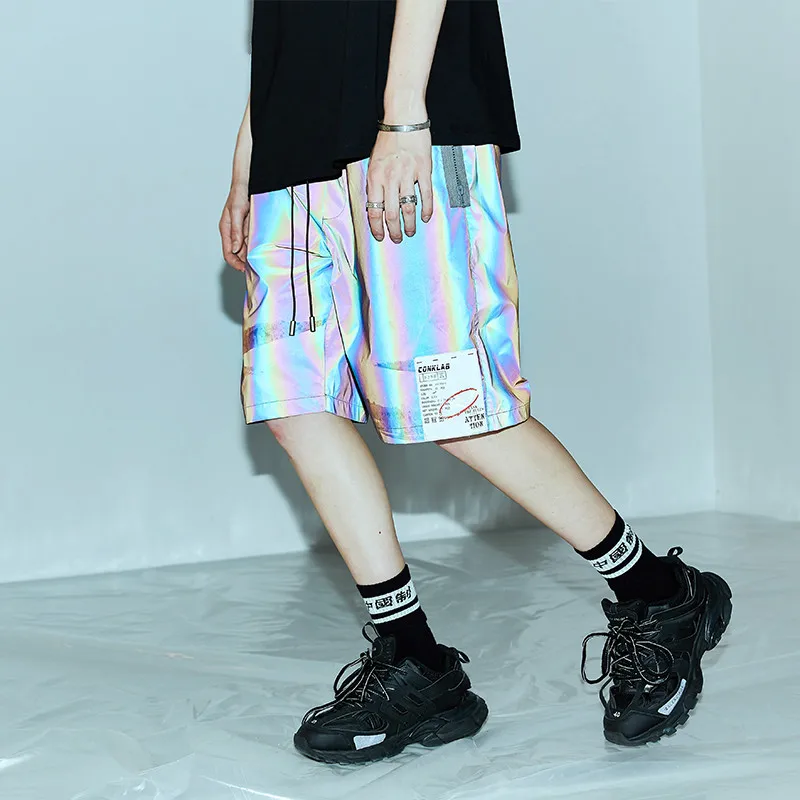 

Summer Tide Couple Loose Colorful 3M Reflective Shorts Male Hip Hop Ins Casual Short Pants Chic Shorts