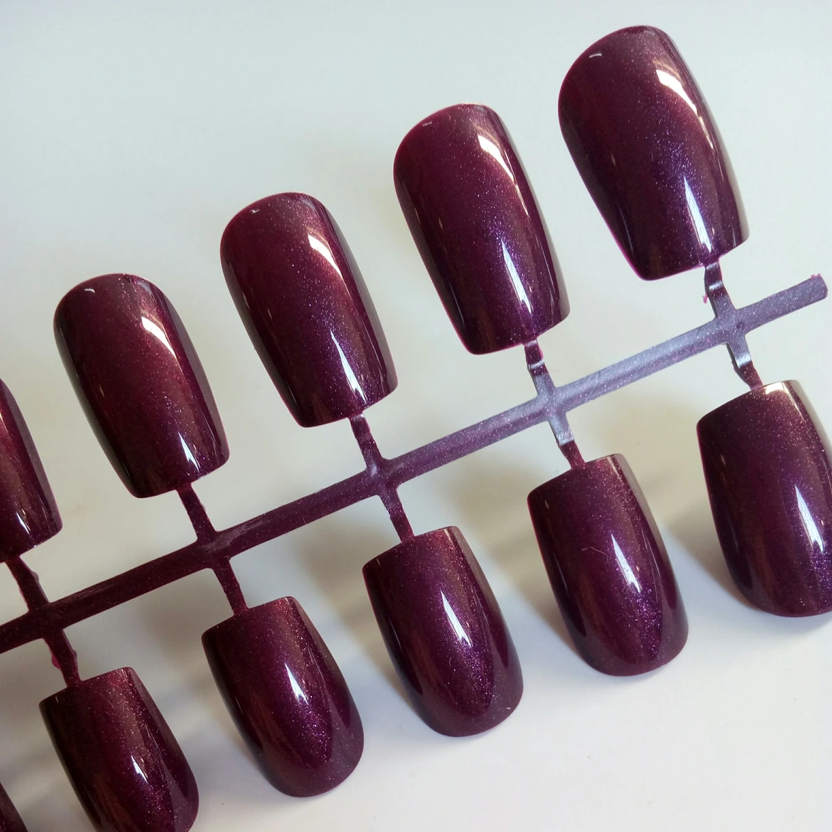 

Glitter Deep Purple Fake Nails Artificial False Nails For Lady DIY Nail Art Salon Manicure Tool Nails Decoration N0100L