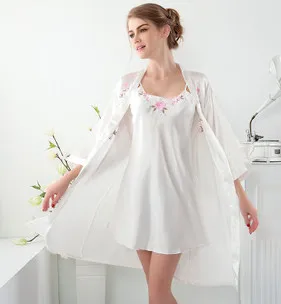 Новое поступление года модные, пикантные Для женщин Ночная рубашка Лидер продаж для дам весенние пижамы Пижама - Цвет: Белый