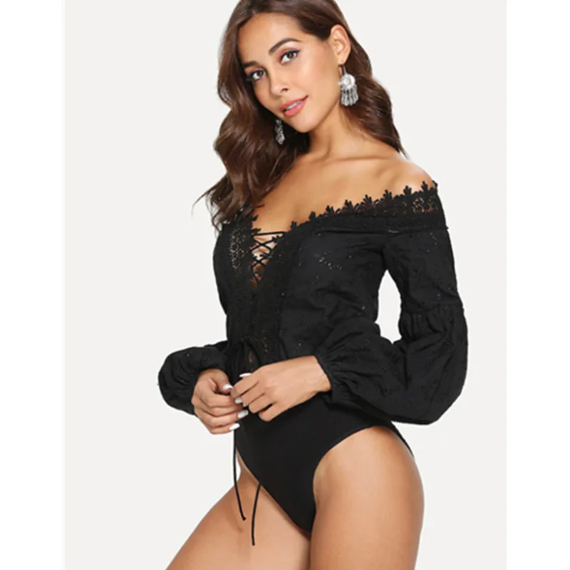 2019 طويلة الأكمام الأسود بذلة الدانتيل تقليم يغرق الرقبة العيينة المطرزة ارتداءها