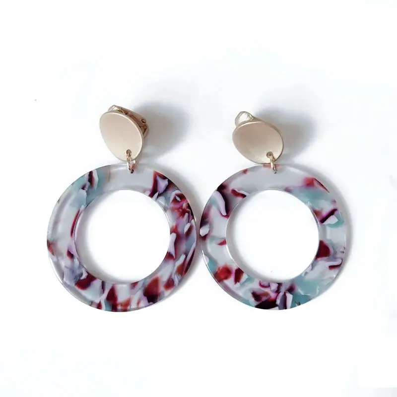 

Free Shipping Mixed Color Resin Light Weight Popular Geometric Elegant Clip Earring