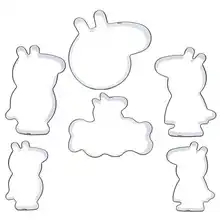 6 мультяшных животных, поросенок, мама, папа, брат, сестра, доски для сообщений, формочки для печенья, инструменты для украшения торта и фруктов