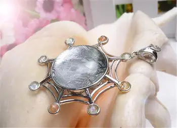 

100% Natural Gibeon Iron Meteorite Silver Moldavite Pendants 21x21x8mm Women Necklace Fashion Pendant 100% Drop Shipping