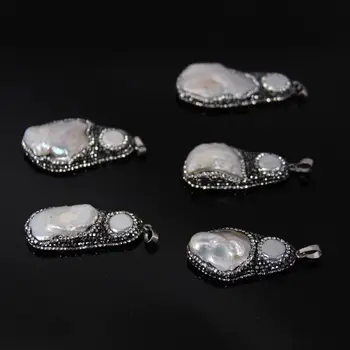 

5pcs/lot,Natural pearl freedom slab Pendant,Rhinestone Edged with two pcs White pearl nugget Foiled Pendant Necklace Jewelry