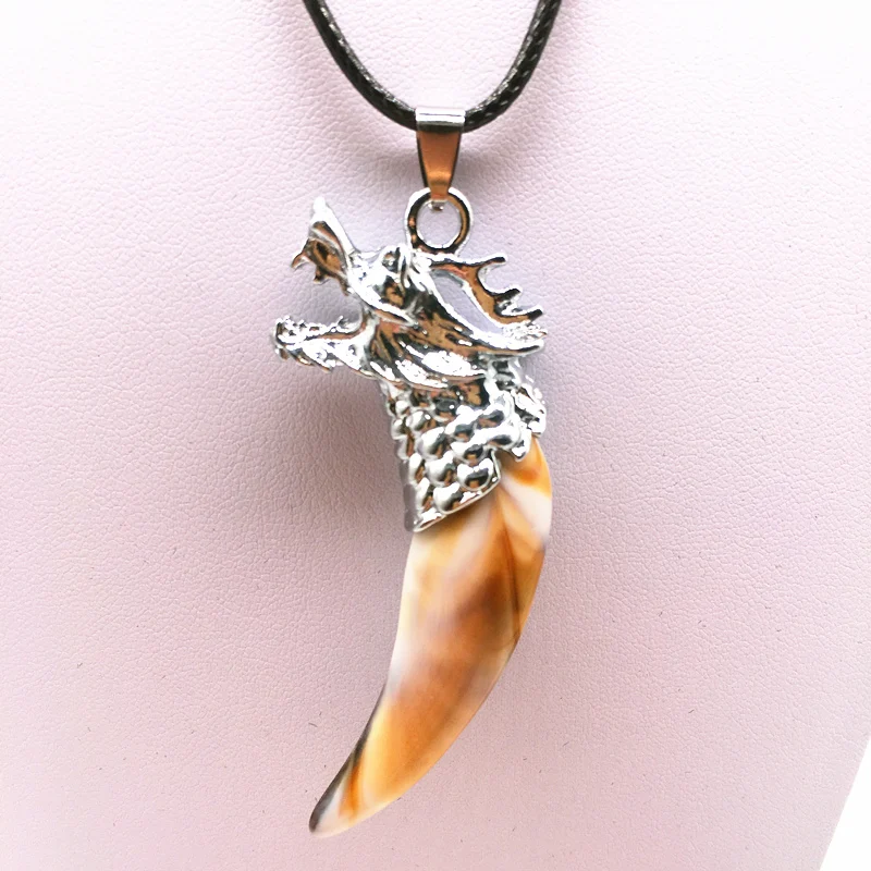 

Fashion Brave Men's Pendant Necklace Vintage Silver Dragon Tooth Alloy Pendant Necklace Fashion Choker Jewelry Gift