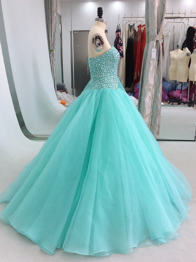 2018-Organza-Quinceanera-Dresses-Ball-Gown-Crystal-Pearls-Puffy-Long-Prom-Dress-Vestido-Debutante-Sweet-16 (2)