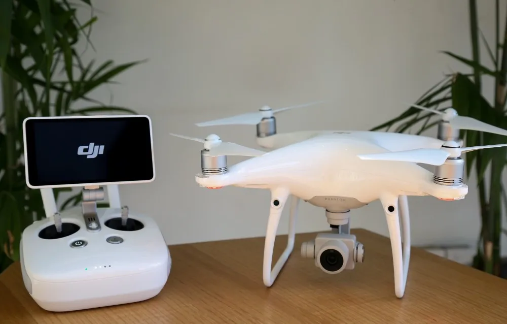 In Stock Freeshipping DJI Phantom 4 Drone /phantom 4 Pro Combo 4K Video 1080p Camera Rc Helicopter