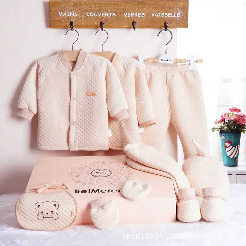 baby clothes gift