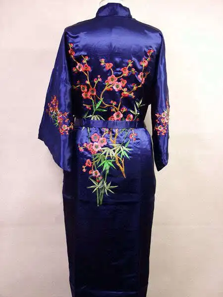 Лидер продаж Китайский Для мужчин атласный шелковый халат Вышивка кимоно Ванна платье с карманом Размеры размеры s m l xl XXL, XXXL M4S001 - Цвет: Navy Blue