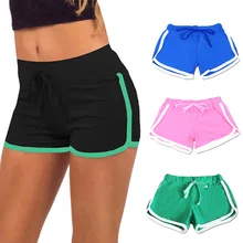 Новые европейские сексуальные летние разноцветные шорты для йоги для женщин спортивные шорты для бега фитнес повседневные Прямые однотонные дикие шорты