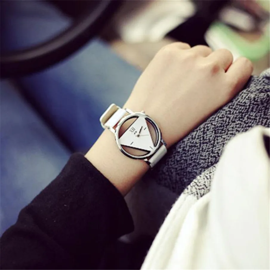 

Top Brand Luxury Hollow Watches Woman Neutral Simple Design Unique Wristwatch Mens Quartz Watch Clock Relogio Feminino Masculino