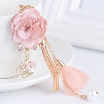 

New Fashion Rose Flowers Key Chain Gold Color Crystal Bow Chain Tassel Key Ring Porte Clef Bag Charm Pendant Jewelry Gifts