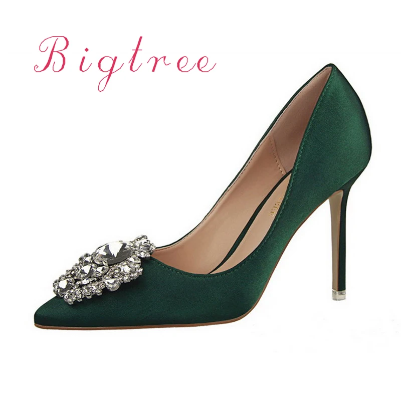 gold diamond heels