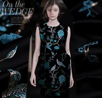 

2015 French Blue Demon charm fashion catwalk gold brocade jacquard major suit jacket wide suit fabric