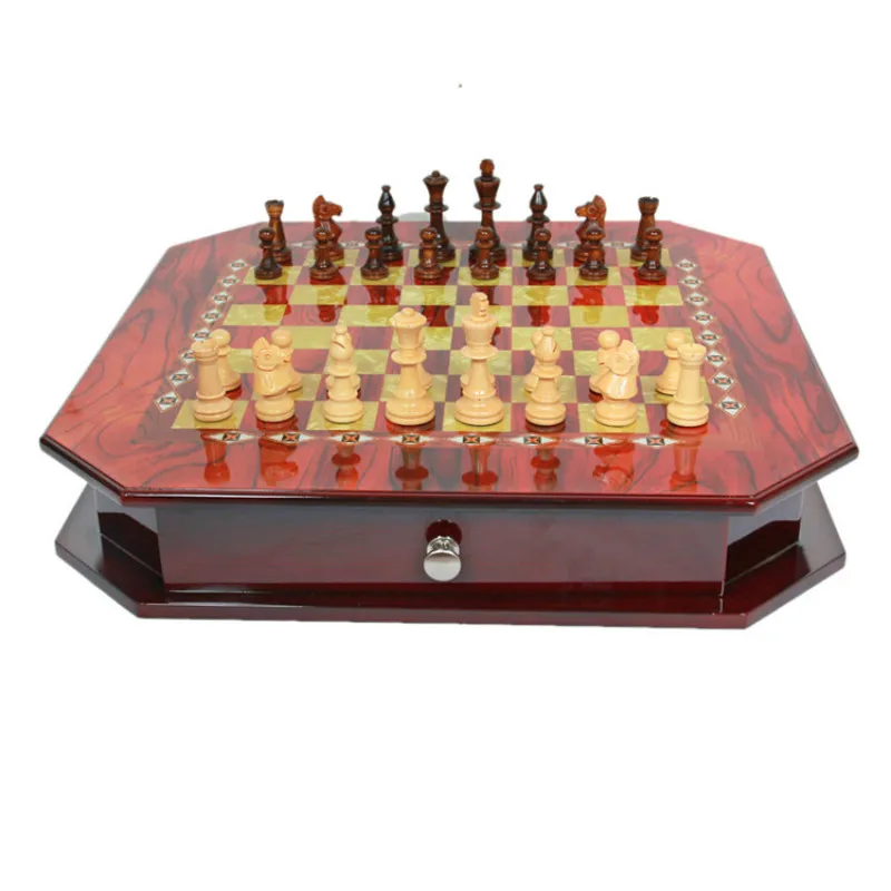

Export European Wooden Natural Wood Green Paint Workmanship Carved Horse Head Table Chess Set