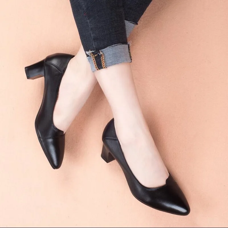 

2019 new Spring Genuine Leather ladies single shoes non-slip work shoes Pointed Toe High heels comfortable red wedding shoes