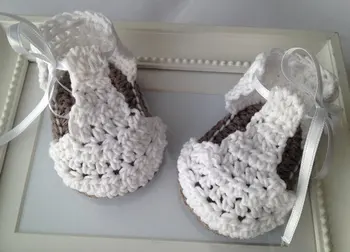 

Beautiful baby crochet sandals, perfect as a gift for newborn, baby shower, birthday
