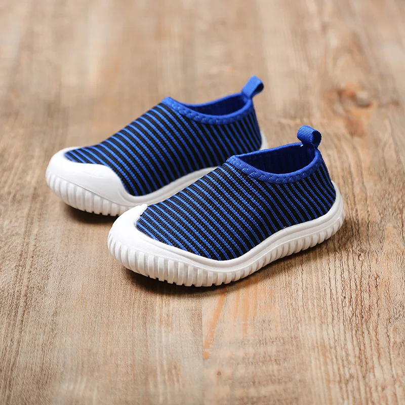 

2019 New Girls & Boys Striped Sports shoes, Kids Sneakers, Breathable Running Sneakers , size 21-30, black & Blue