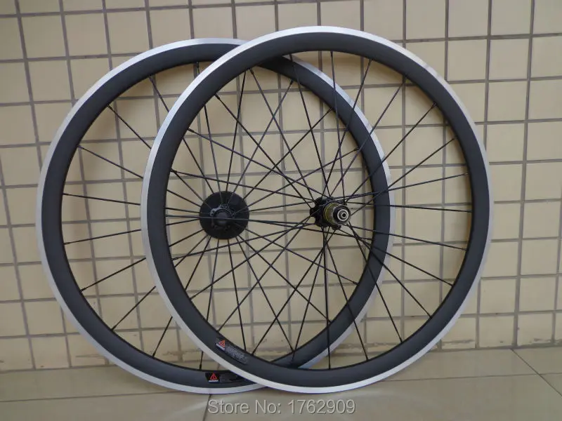

1pair New 700C 38mm clincher rim Road bicycle matte 3K carbon fibre bike wheelset with alloy brake surface light parts Free ship
