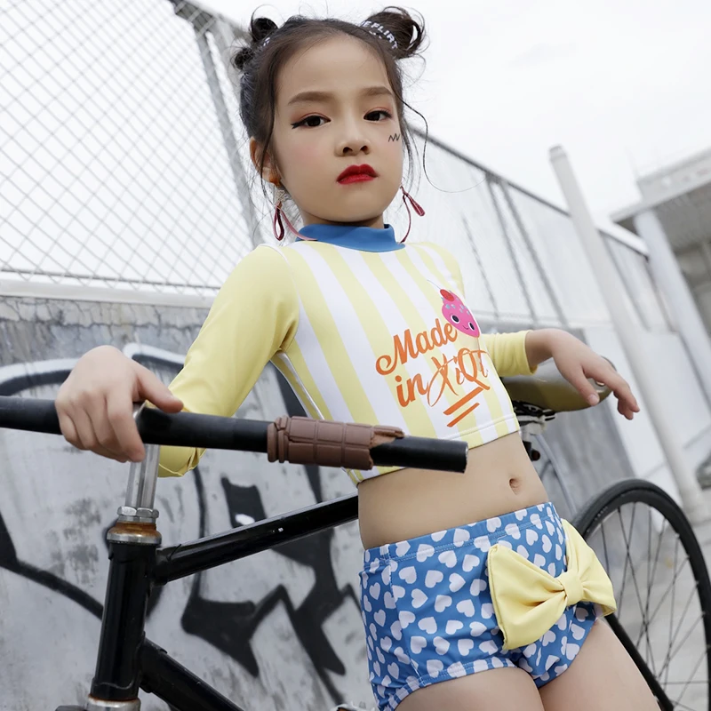 

2018 Girls Swimwear Cute Kids Two Piece Swimsuit Girl Swimwear with Swimming Hat Print Long Sleeve Girl Bikini Children Swimsuit