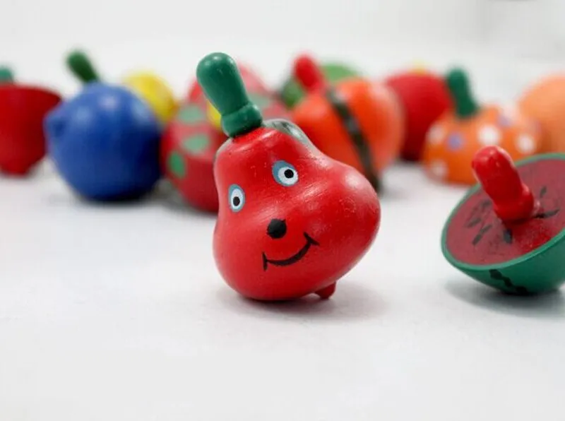 3 шт Горячие деревянные спиннинговые Топы красочные фрукты гриб гироскопические игрушки для детей Peonza Juguetes игрушка распродажа