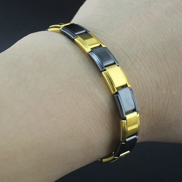 Gold Black (2)