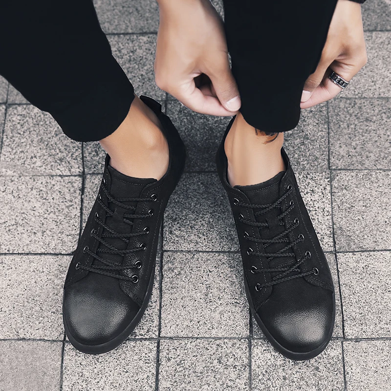 black sneakers for men (13)