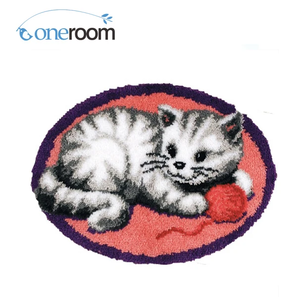 ZD339 White Cat Hook Rug Kit DIY Unfinished Crocheting Yarn Mat Latch