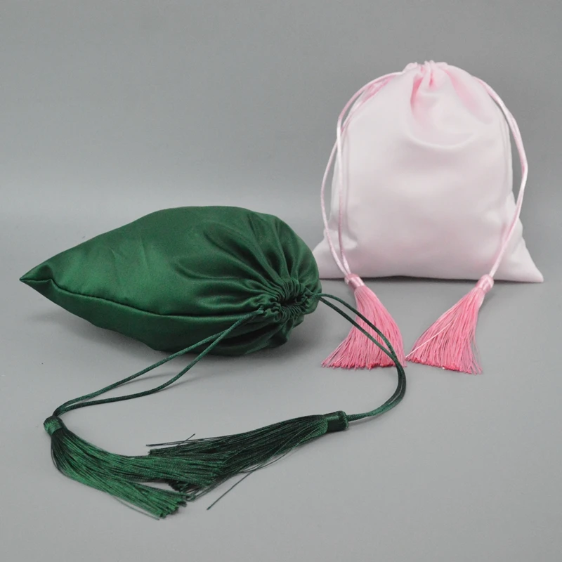 декоративный мешочек шелковый. шелковый мешок.